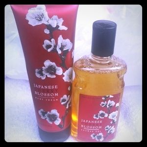 Bath & Body Works Japanese Cherry Blossom Set